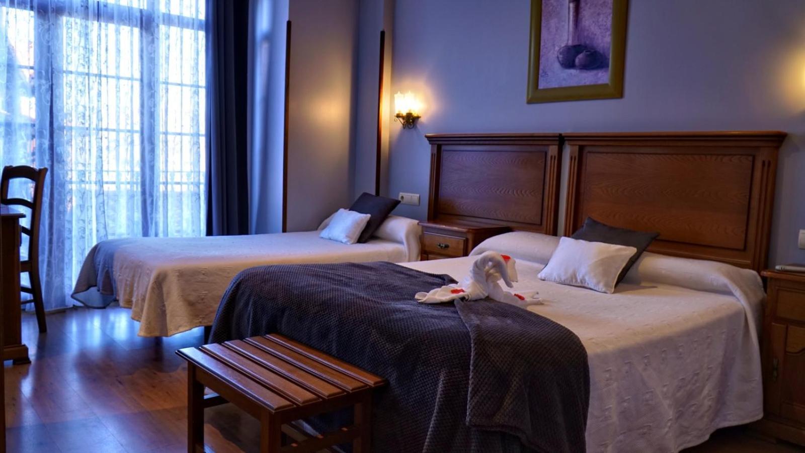 Hotel Marfrei Hinojedo Eksteriør billede