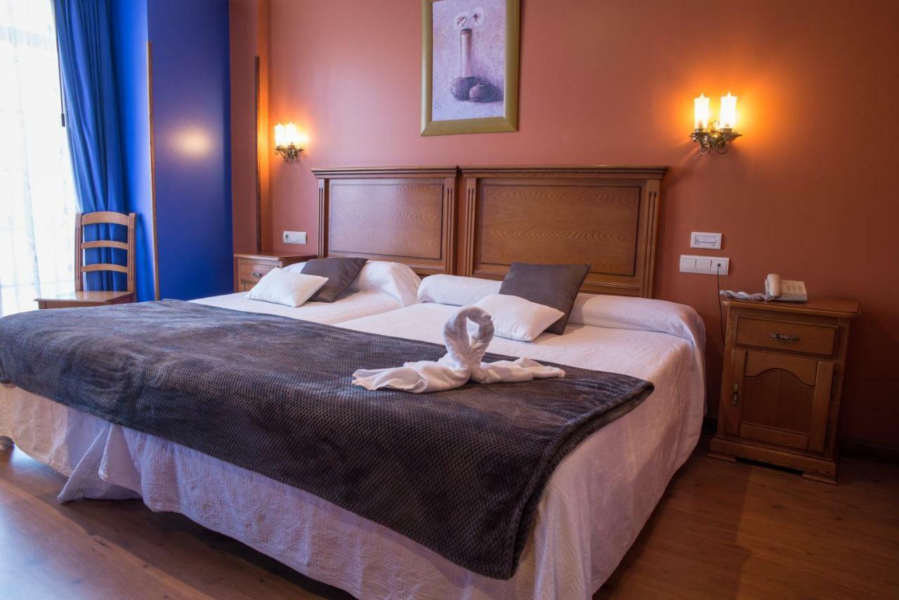 Hotel Marfrei Hinojedo Eksteriør billede